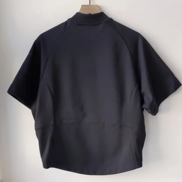 Nike Dri Fit Therma Short Sleeve Jacket Black Women's Medium - Picture 3 of 8